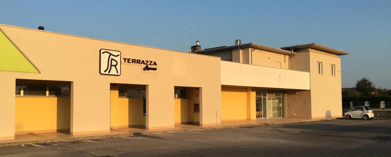 Terrazza Rooms Castrezatto Exterior photo