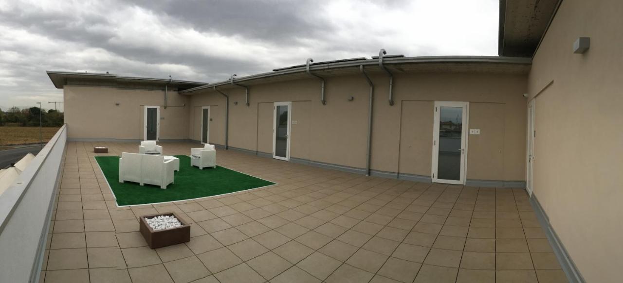 Terrazza Rooms Castrezatto Exterior photo